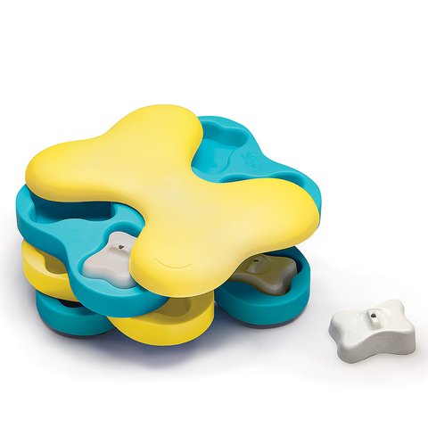 Giochi di attivazione mentale Cane che gioca a puzzle
